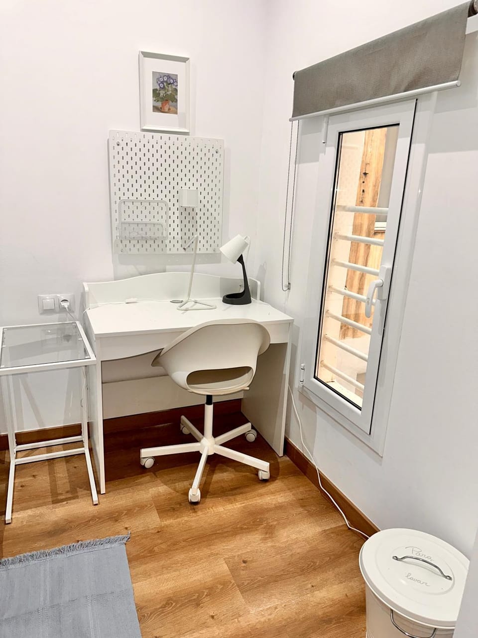 Habitación 3 Metro Sant Antoni Vacation rental in Barcelona