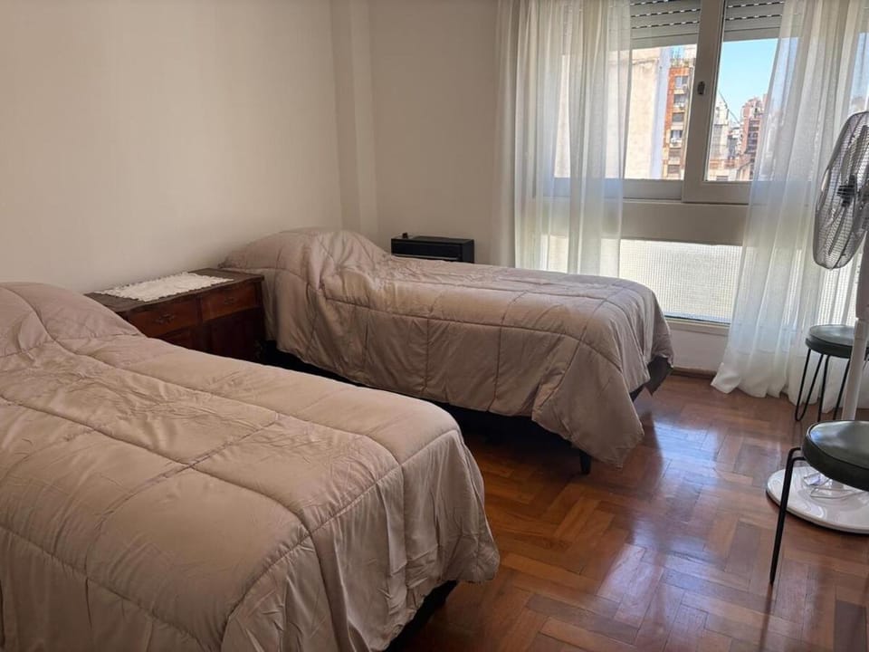Departamento amplio para 6 personas Zona Centro Apartment in Cordoba