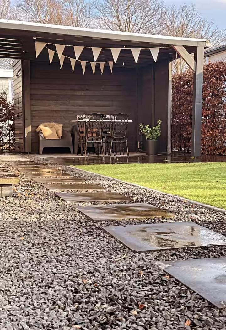 Garden, Garden view