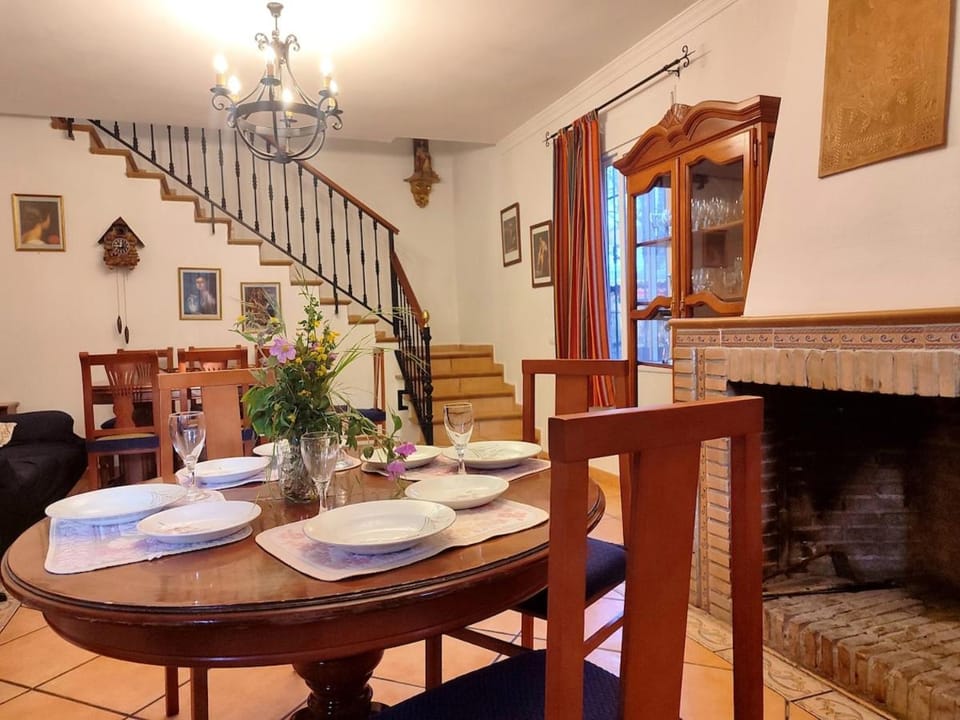 Casa Rural Las Rosas Chalet in Andalusia