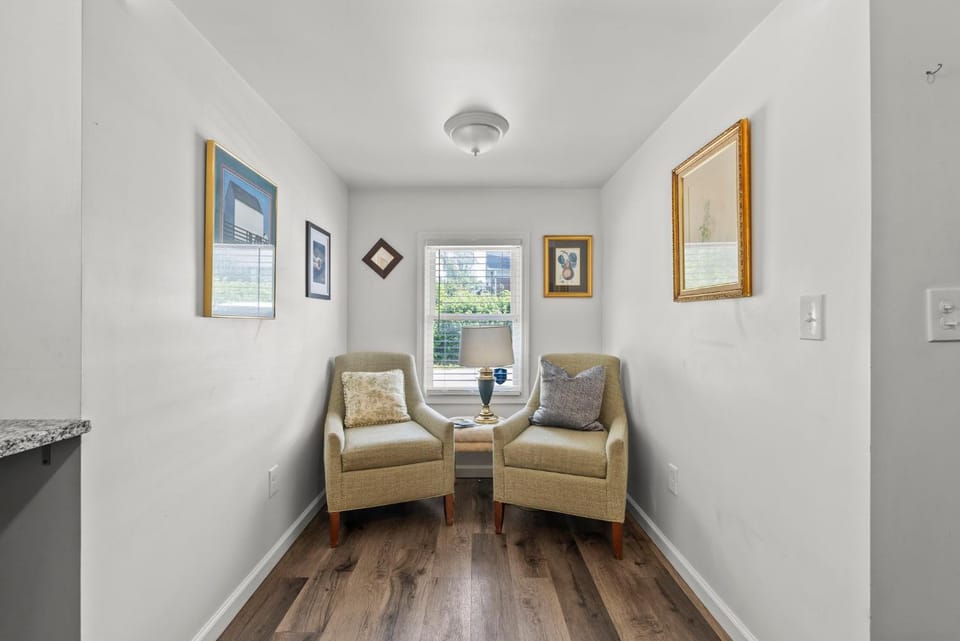 Mint Julep - Studio in Downtown Lexington Apartment in Lexington
