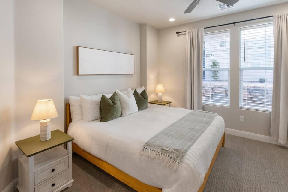 3 Masters King Beds - Pool & Hot Tub & Pickle Ball House in Washington
