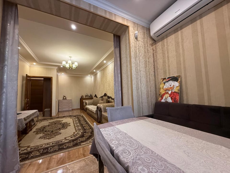 Cozy 50m Apt with AC 10 Mins to Center and Republic Square Apartment in Yerevan