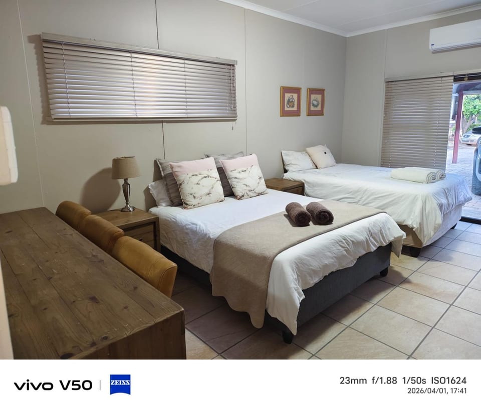 Bed, Bedroom, towels, air conditioner