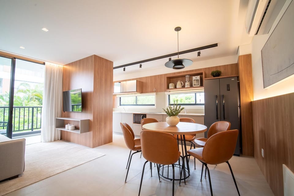 TV and multimedia, Kitchen or kitchenette, Living room, Seating area, Dining area, Evening entertainment