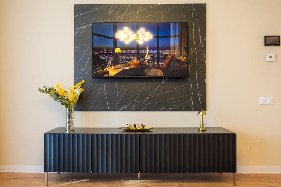 TV and multimedia, Living room, Decorative detail