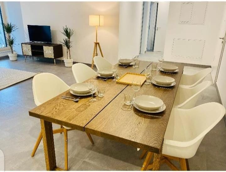 Urban Elegance 2BR Retreat in Luxembourg city Apartment in Luxembourg