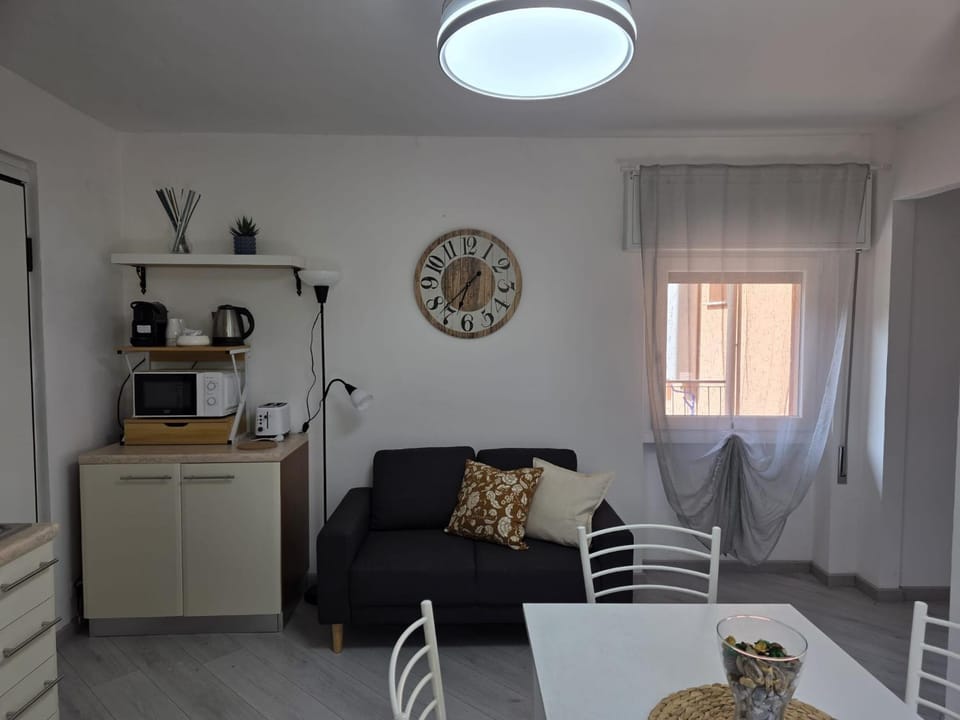 Coffee/tea facilities, Living room