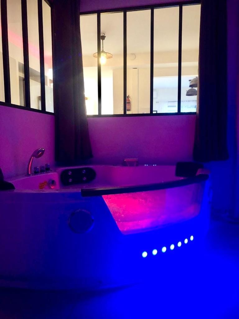Hot Tub, Spa and wellness centre/facilities, Bath
