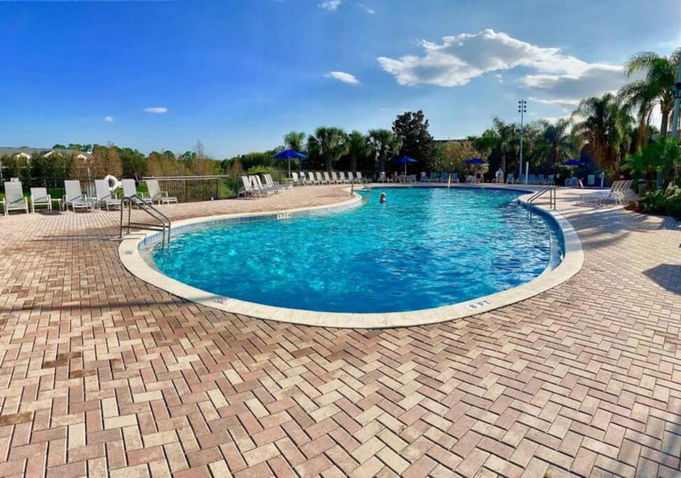 Best Value 3BR Near Disney Sleeps 8 Apartment in Four Corners