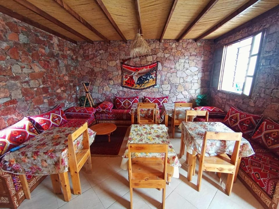 AZULI ⵣ Hostel Mirleft Bed and Breakfast in Morocco