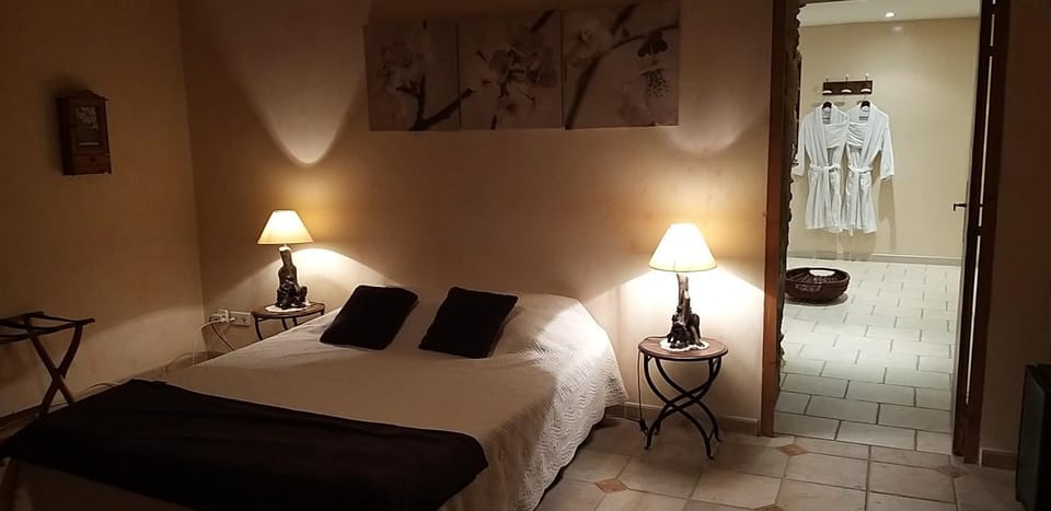 Mas Du Puits Bed and Breakfast in Provence-Alpes-Côte d'Azur