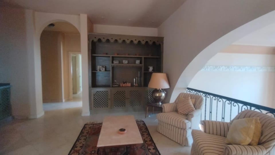 Seating area