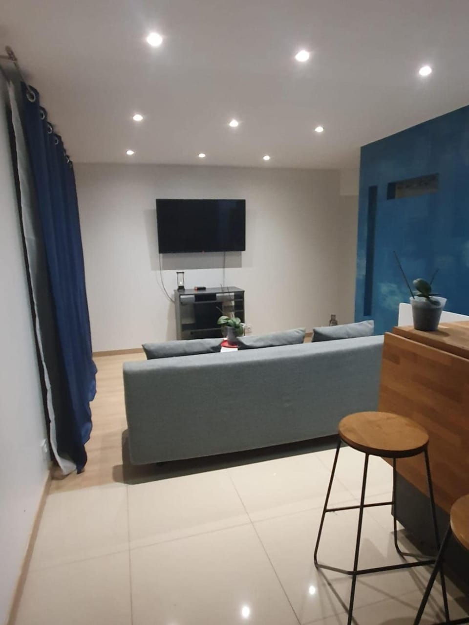 Living room, Lounge or bar
