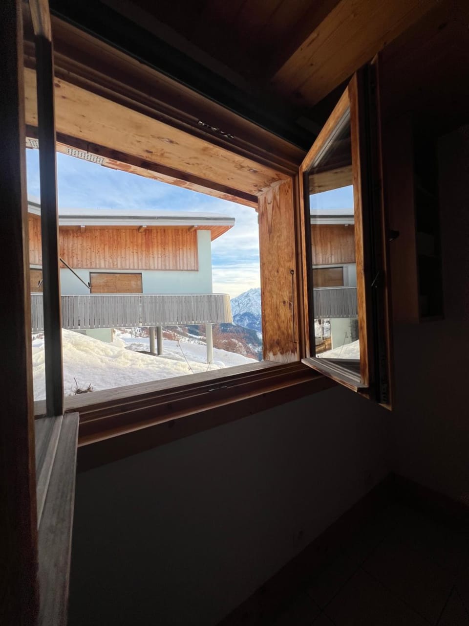 Beautiful spacious chalet 15 people ALPE d'Huzes et Tour de France Chalet in Huez