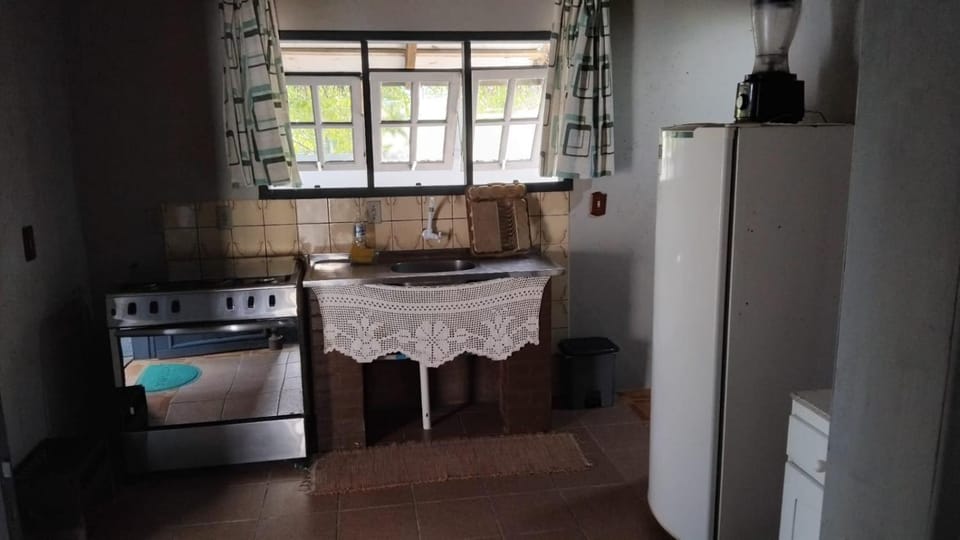 Kitchen or kitchenette, oven, stove