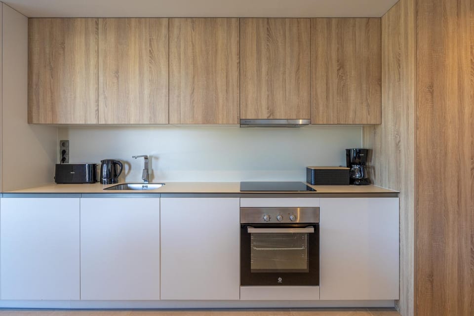 Kitchen or kitchenette, oven