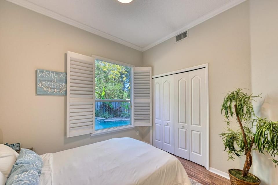 Luxury Tropical Oasis Close to Mayo and Beach Villa in Jacksonville
