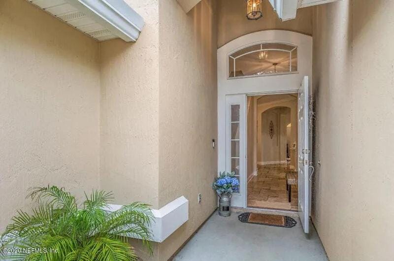 Luxury Tropical Oasis Close to Mayo and Beach Villa in Jacksonville