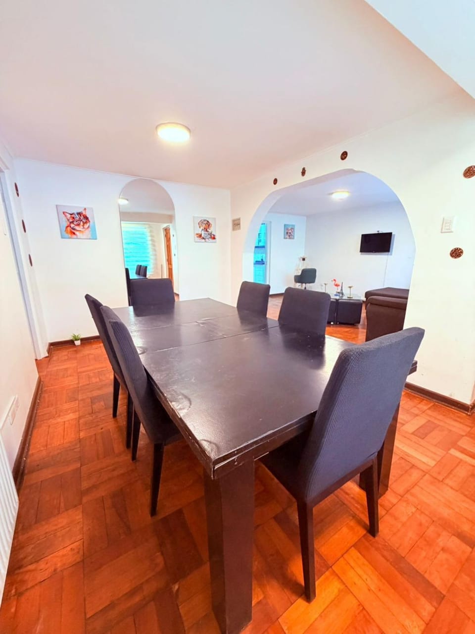 Casa Las Condes, steps from Manquehue Metro House in Las Condes