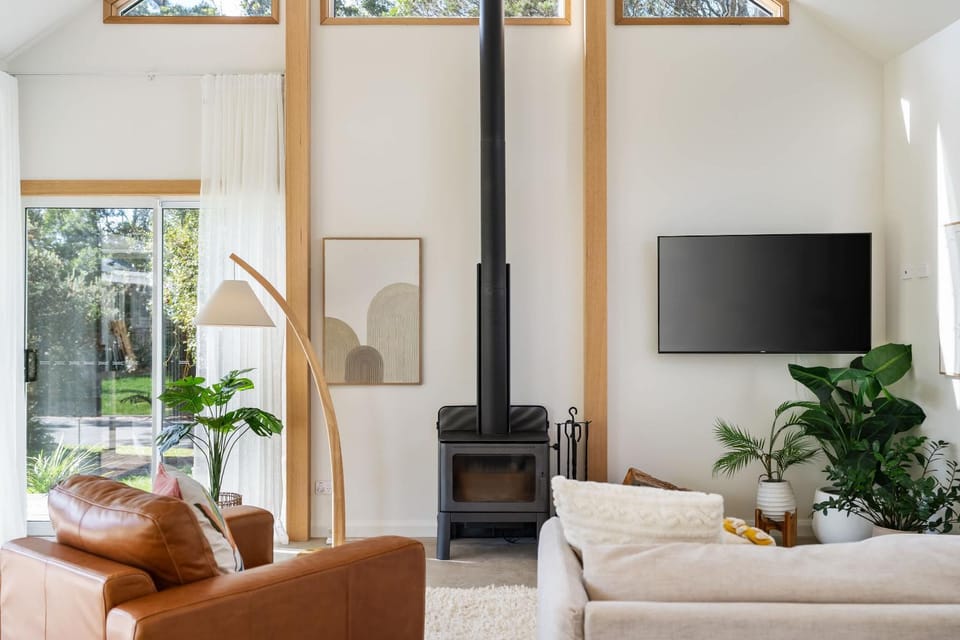 Pretty Beach Barn House in New South Wales