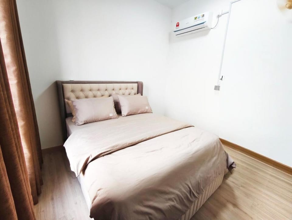 DG HomestayMuslim Piccadilly Ipoh Pool View Apartment in Ipoh