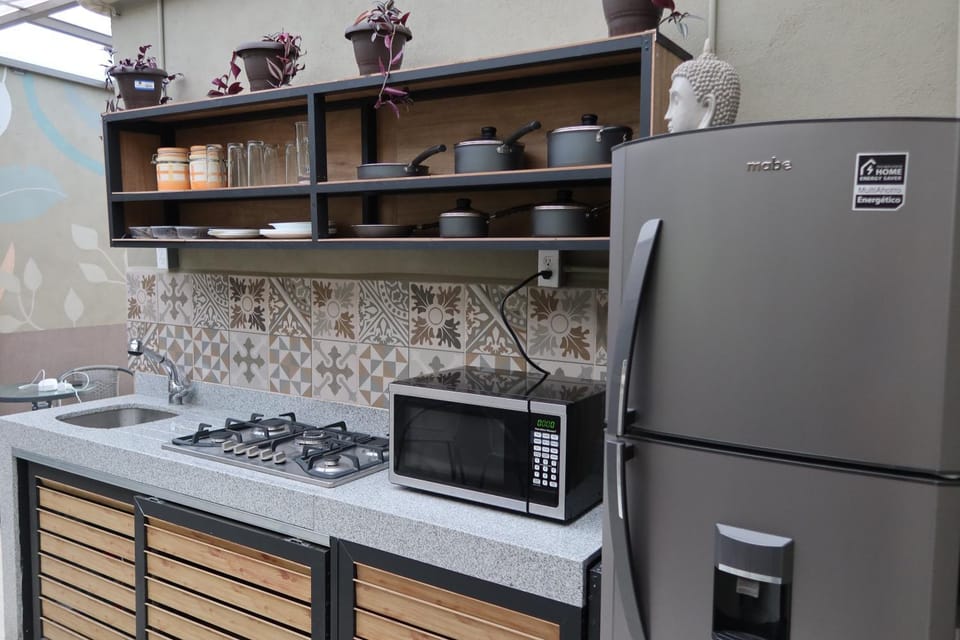 Coffee/tea facilities, Kitchen or kitchenette