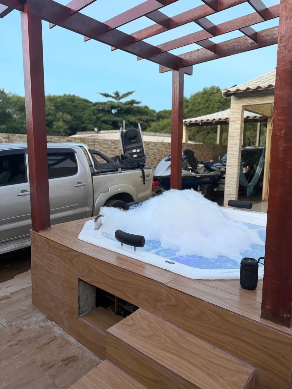 Casa em búzios, 200 metrô praia rasa House in Cabo Frio