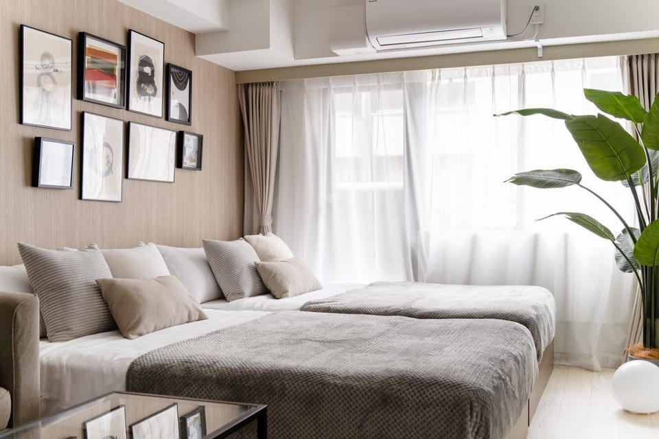 Bed, Bedroom, air conditioner