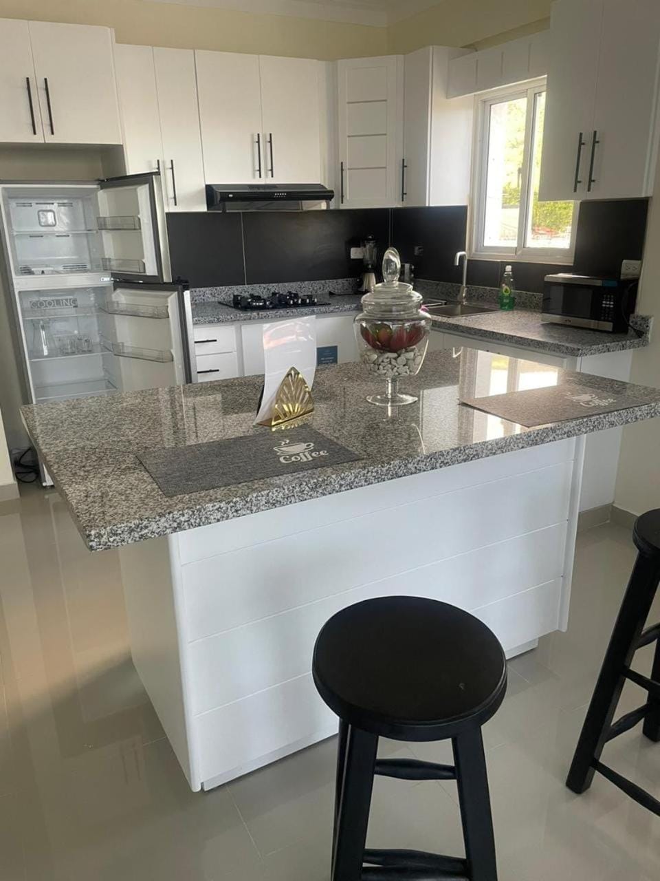 2 Bdrm, 1 Bath, Wifi, Near River and Beach, 4R Apartment in Dominican Republic