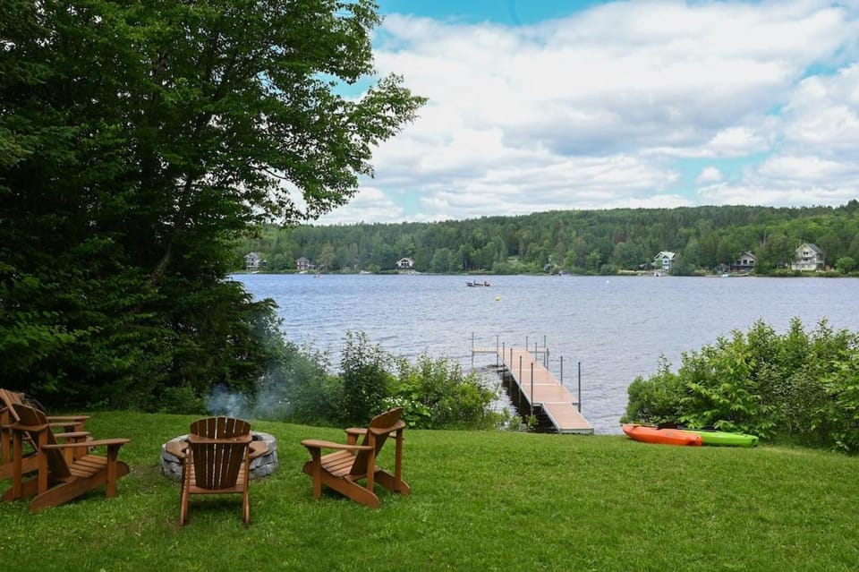 Refuge du Kodiak BORD DE L EAU Chalet in Maine