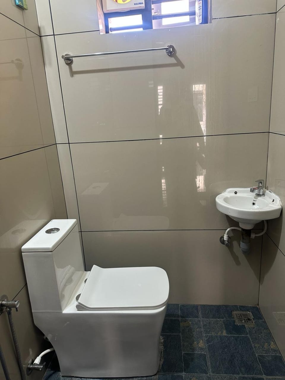 Toilet, Bathroom