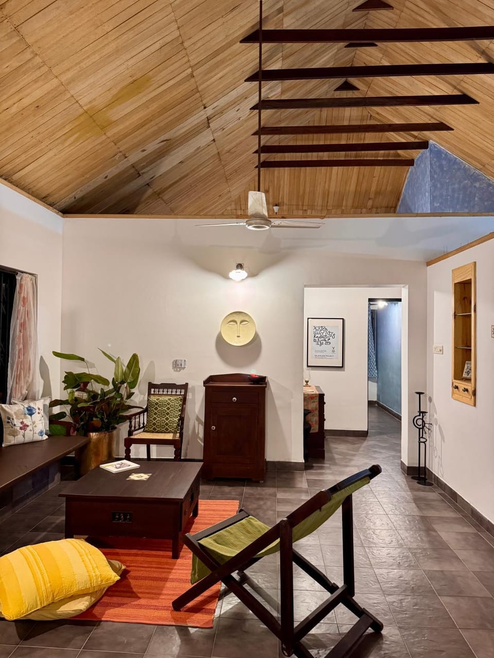 Communal lounge/ TV room