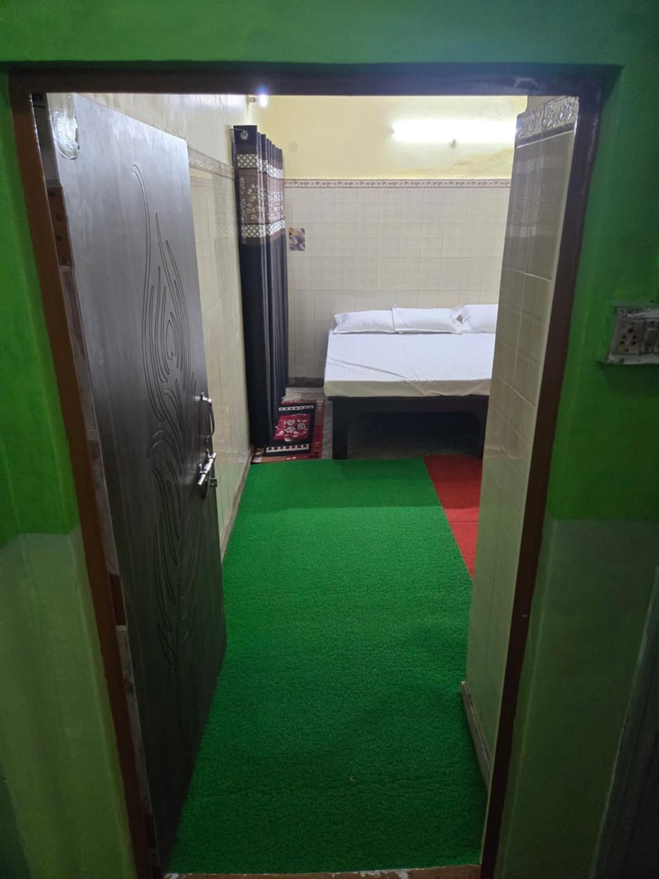 Nirvana in home stay near namo ghat and kashi vishwanath temple Vacation rental in Varanasi