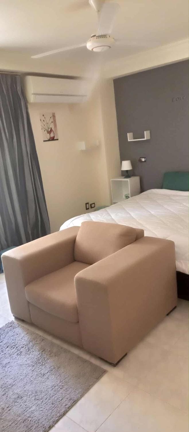 Cozy Flat in El Mostasmer El Sagheir Apartment in Egypt