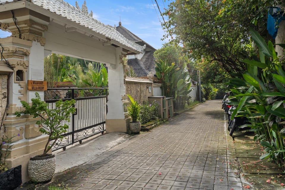 Neighbourhood