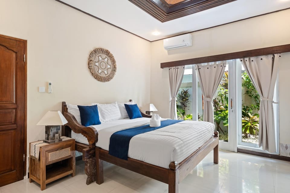 Bed, View (from property/room), Bedroom, air conditioner