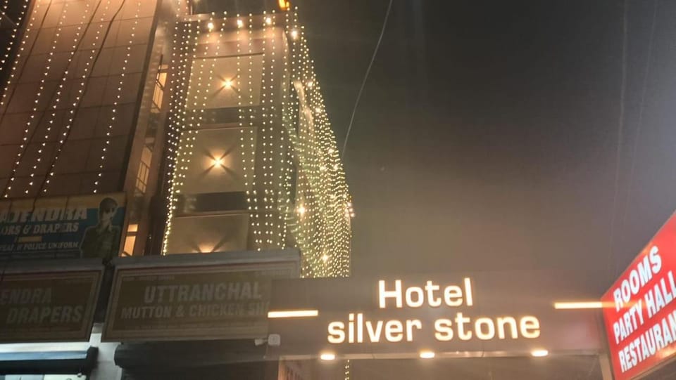 HotelSilverStone Hotel in Dehradun