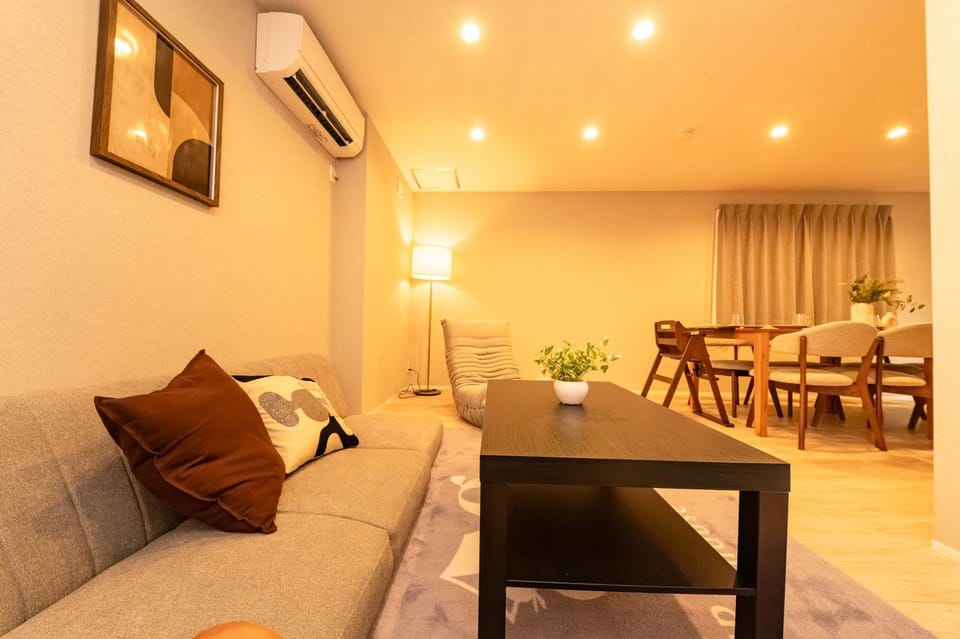 Living room, air conditioner