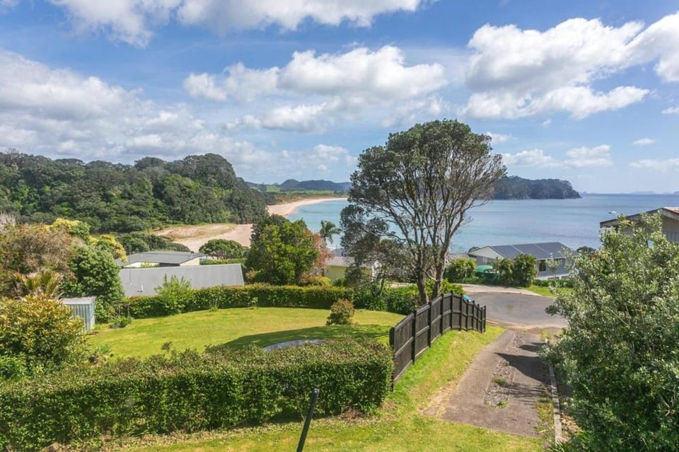 Neighbourhood, Natural landscape, Sea view