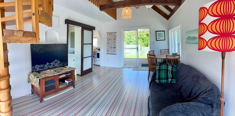 Communal lounge/ TV room, TV and multimedia, Living room