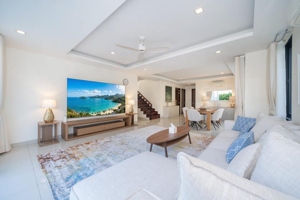 TV and multimedia, Living room, Seating area