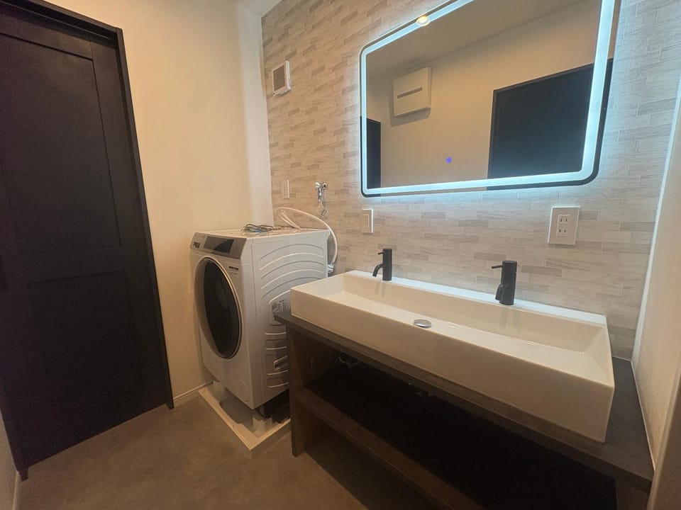 Bathroom, washing machine, dryer