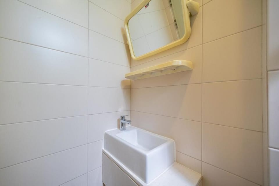 Luxury 5 bed Laguna Park no Pool Villa in Choeng Thale