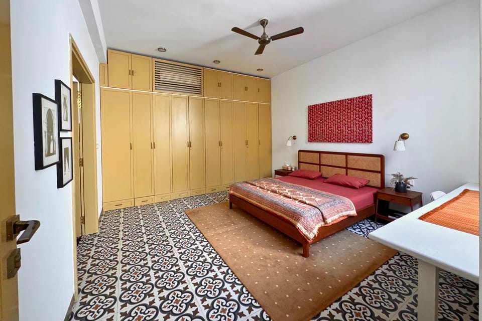 Bed, Photo of the whole room, Bedroom, wardrobe, air conditioner
