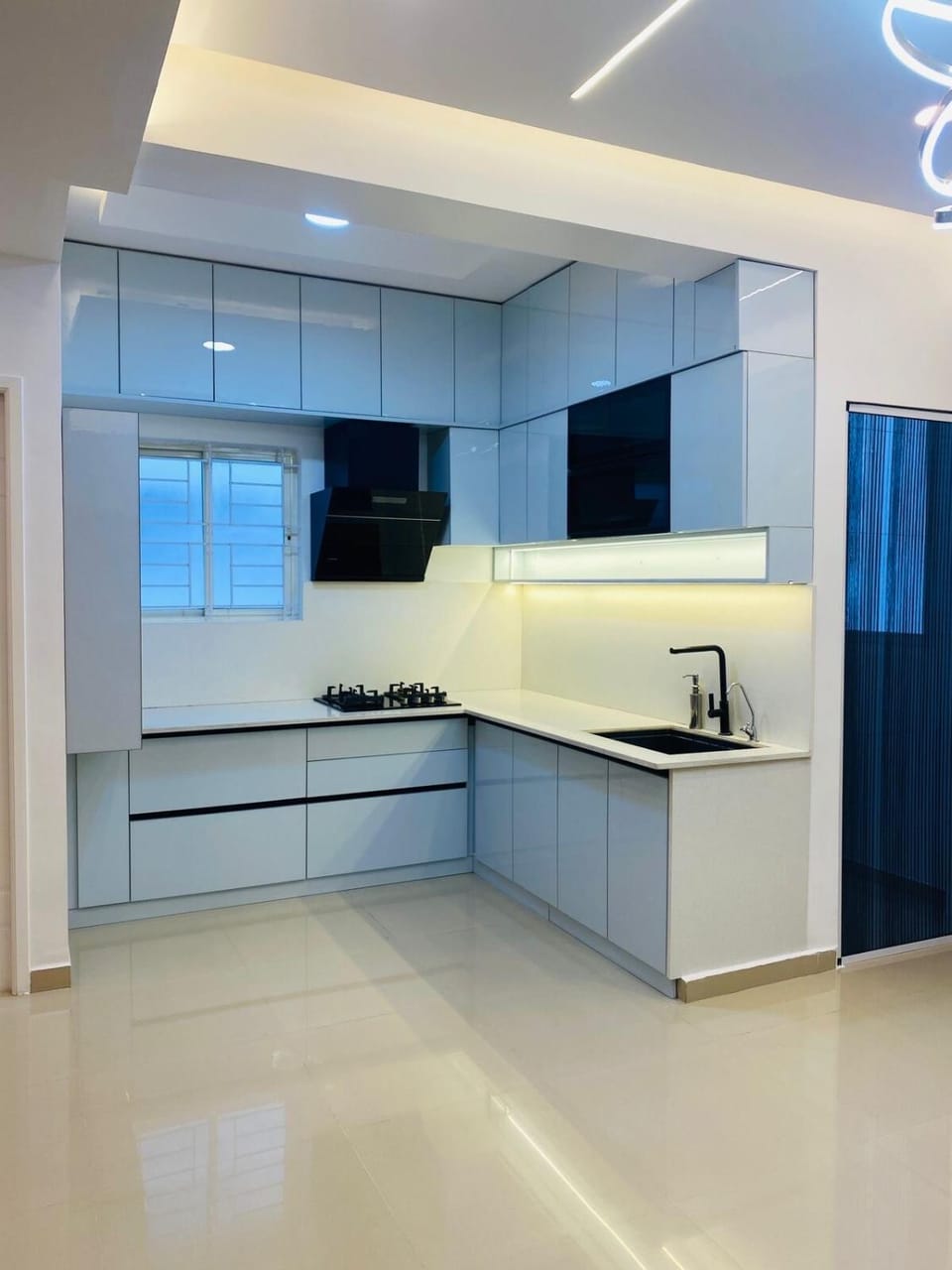 Master Bedroom with Private Bath in Yelahanka Apartment Apartment in Bengaluru
