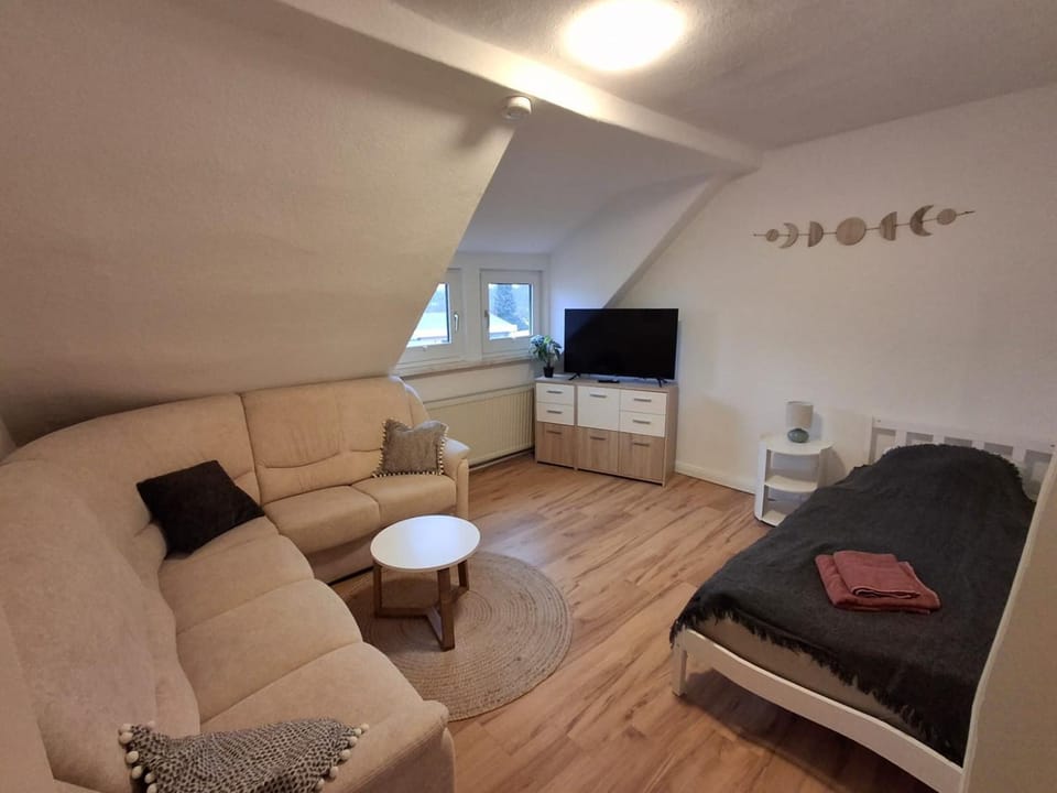 Zimmer HoMe No 17 - R2 Apartment in Mecklenburg-Vorpommern, Germany