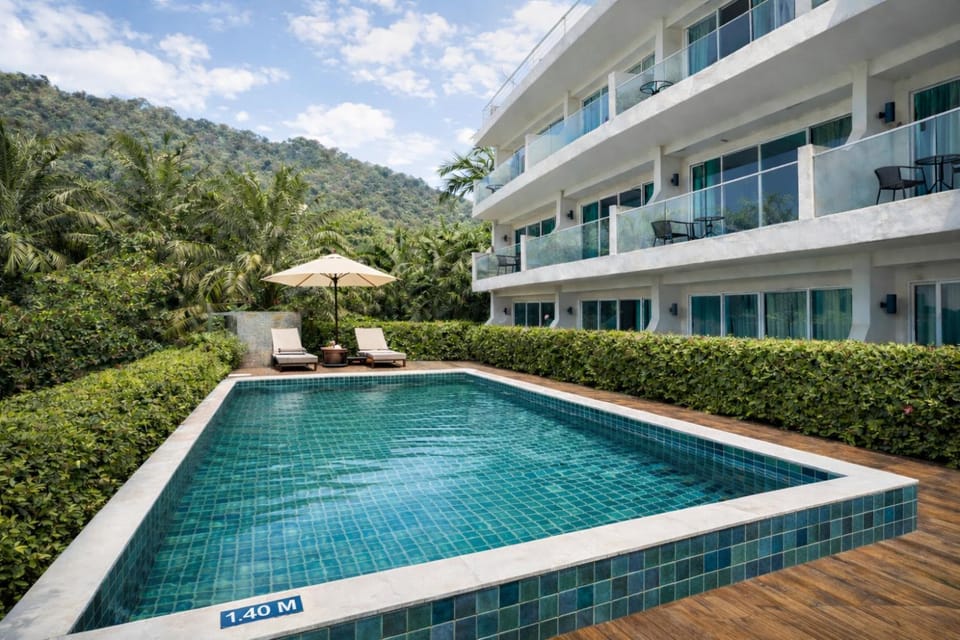 Property building, Garden view, Mountain view, Pool view, Swimming pool