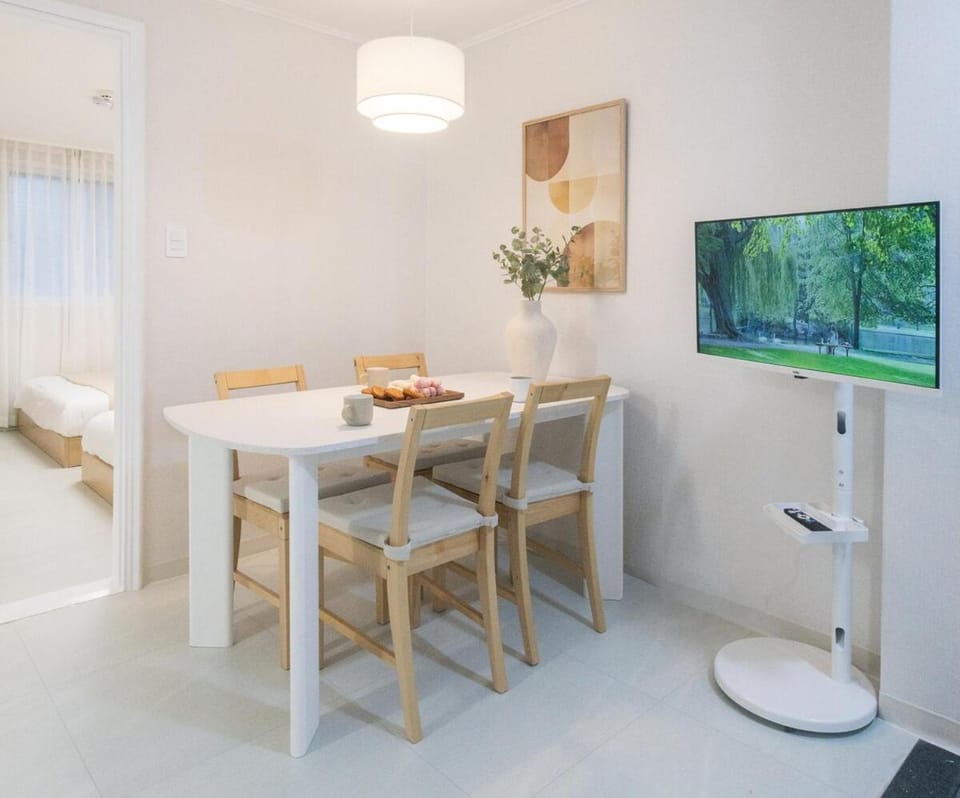 #2R3Q1B #6People#4min flat from Subway#Luggage storage#GangNam#Plastic Surgery Villa in Gyeonggi-do