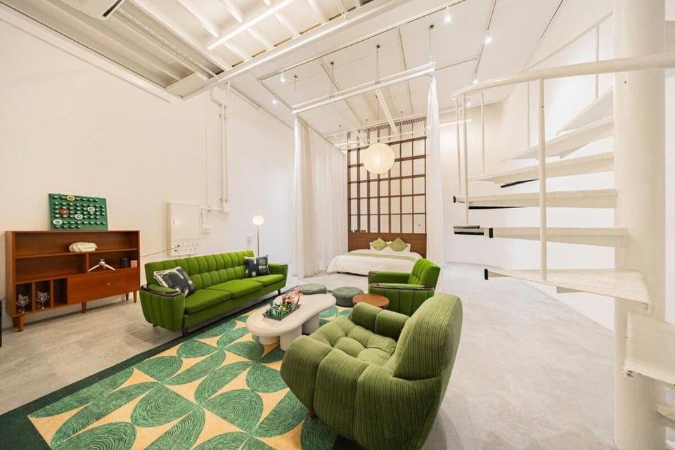 Luxury Huge Bed,渋谷駅徒歩10分,2シャワー,5ベッド,巨大ベッド,防音レコード室 Apartment in Shibuya